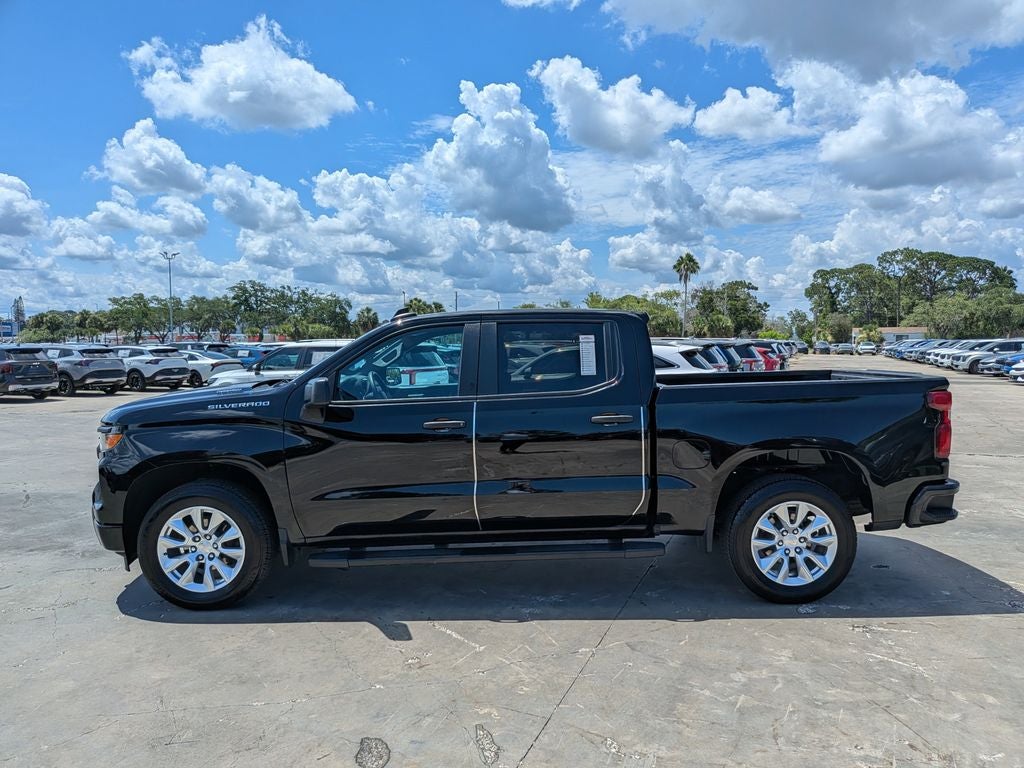2025 Chevrolet Silverado 1500 Custom