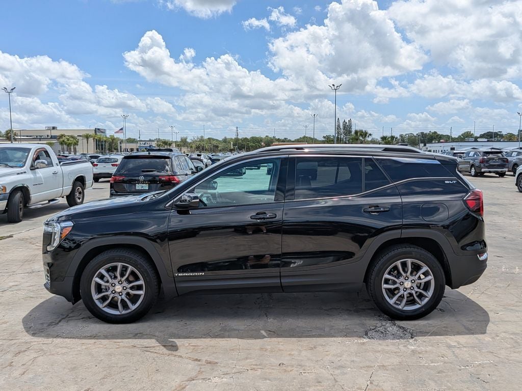 2024 GMC Terrain SLT