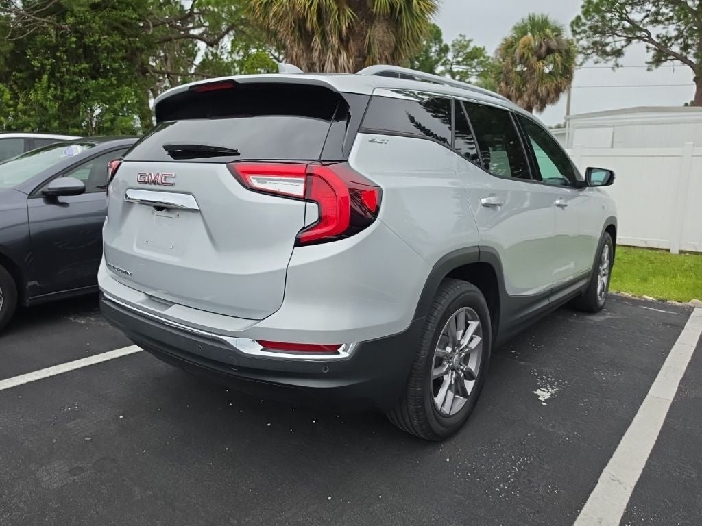 2022 GMC Terrain SLT