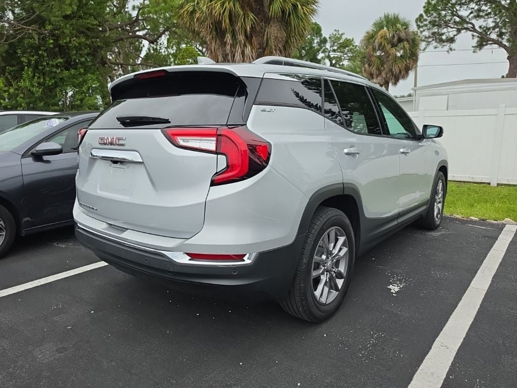 2022 GMC Terrain SLT