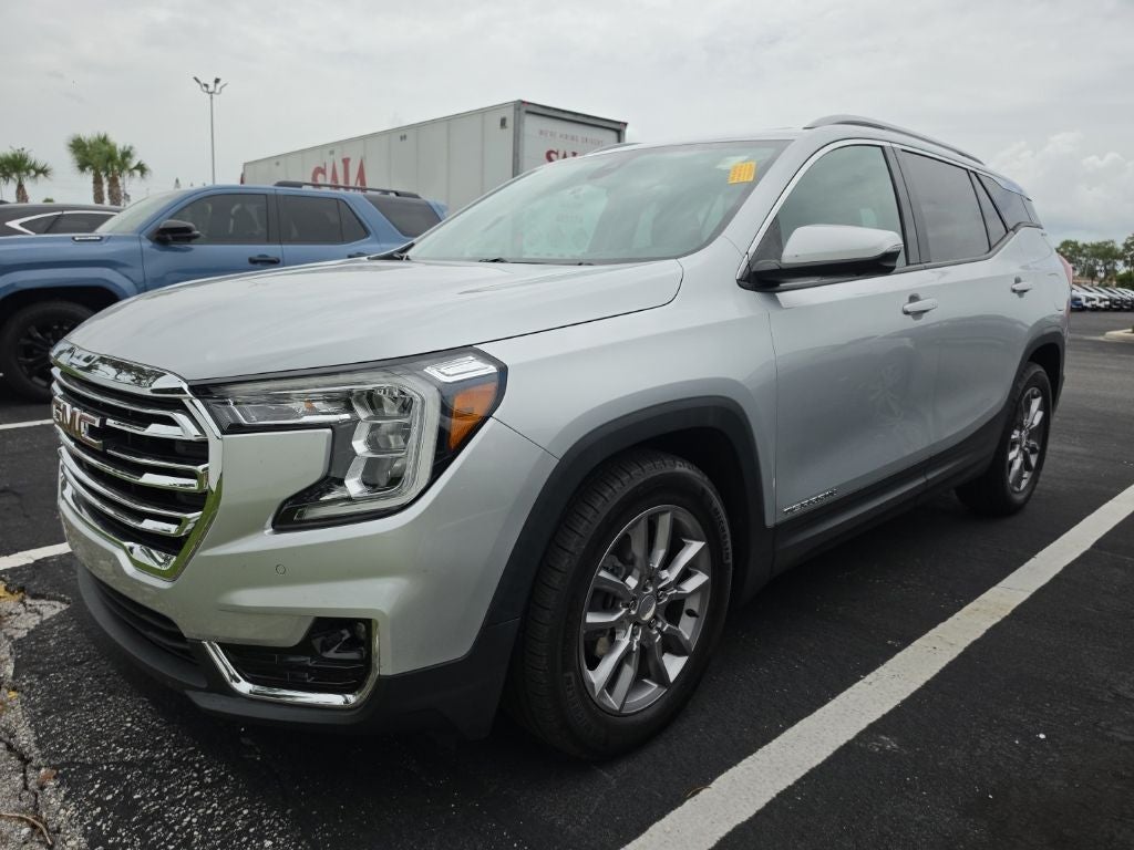 2022 GMC Terrain SLT