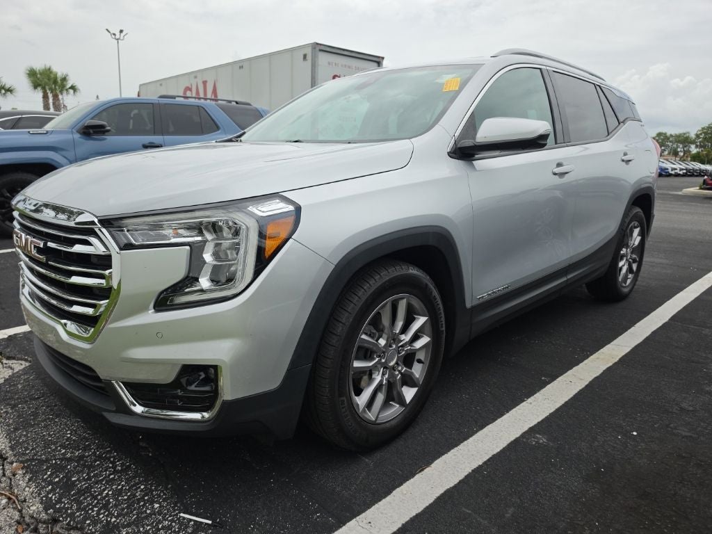 2022 GMC Terrain SLT