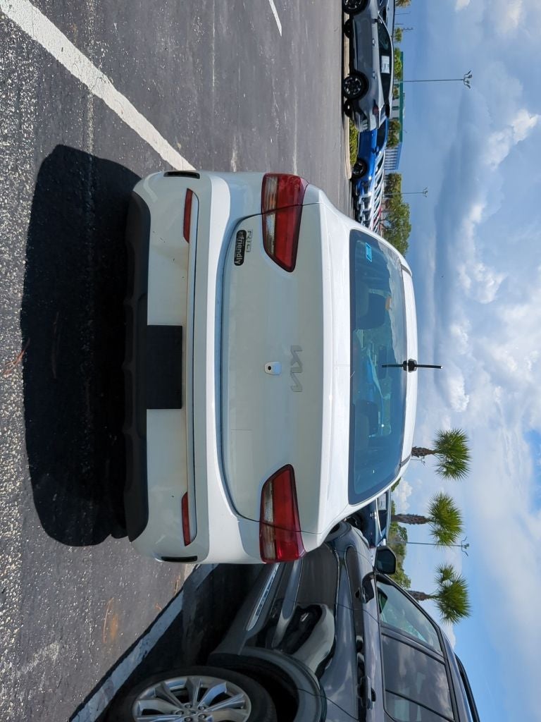 2022 Kia Rio LX