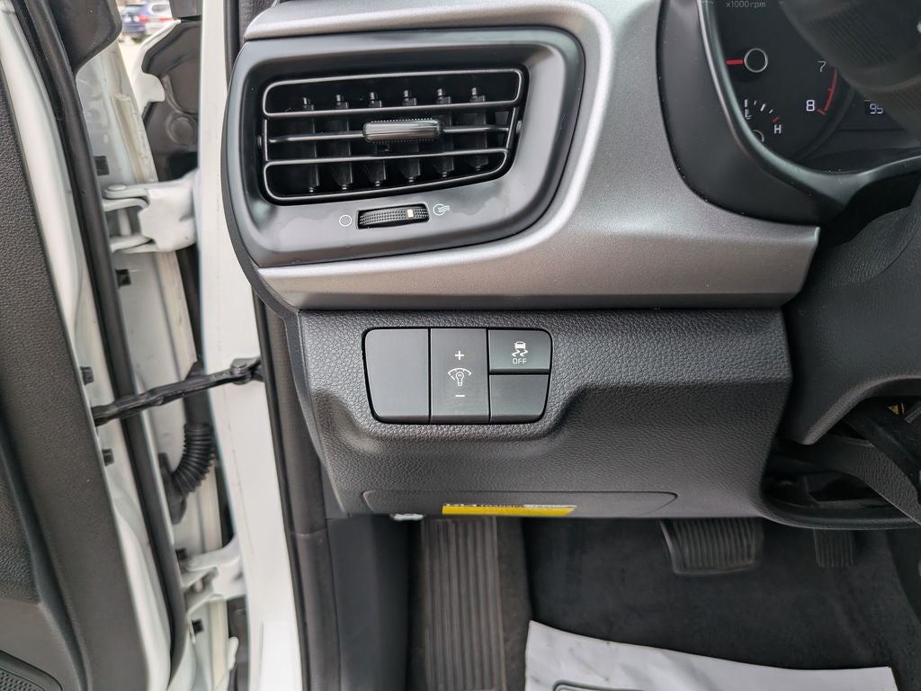 2022 Kia Rio LX