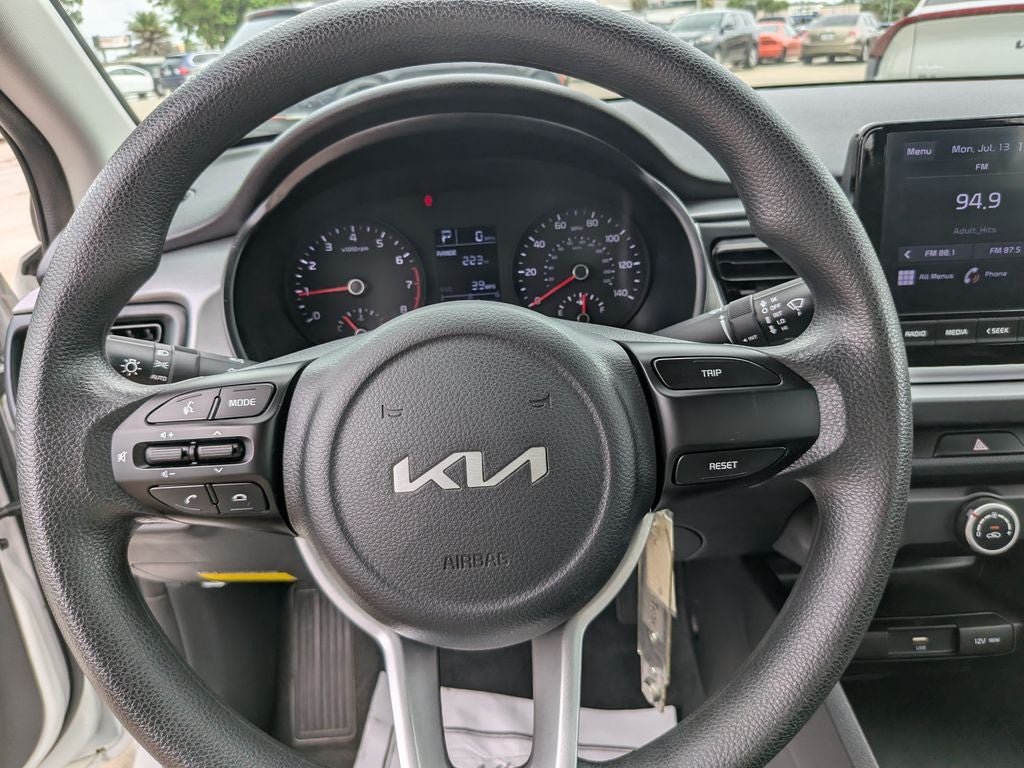 2022 Kia Rio LX