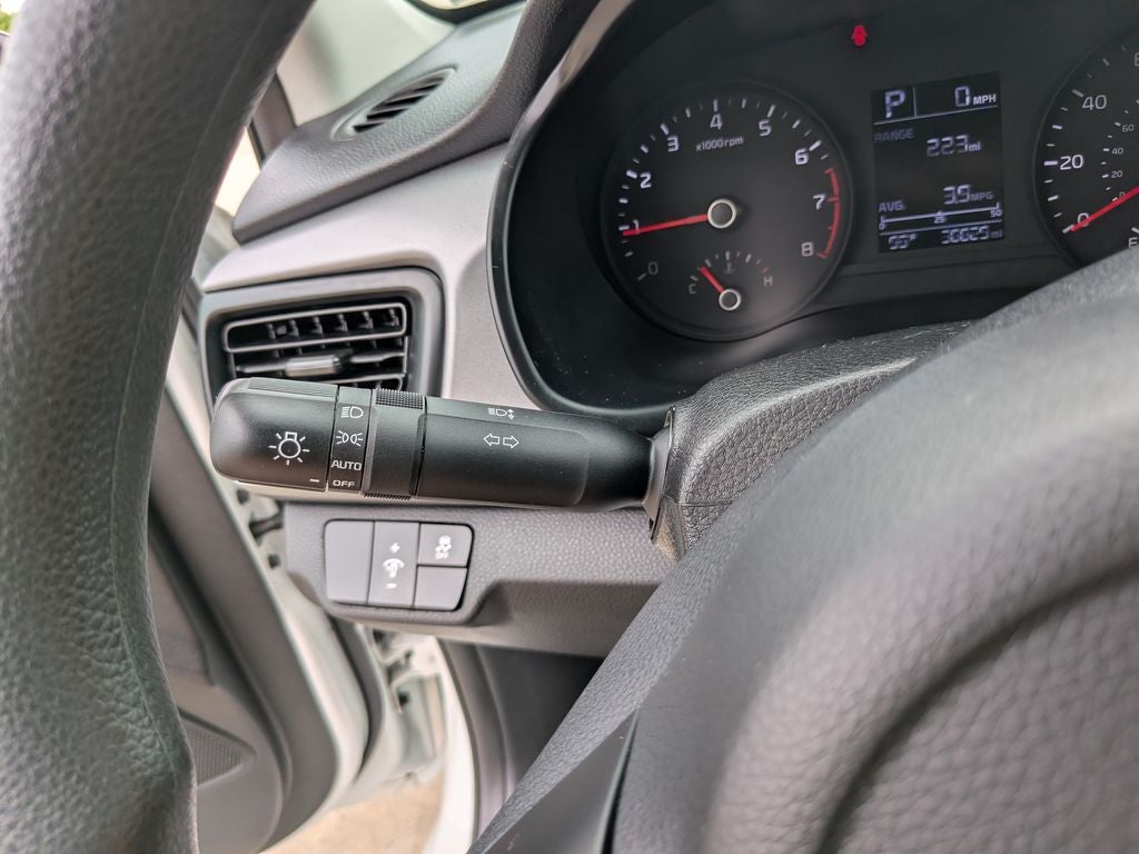 2022 Kia Rio LX