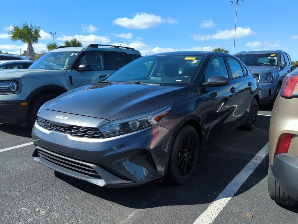 2023 Kia Forte LX