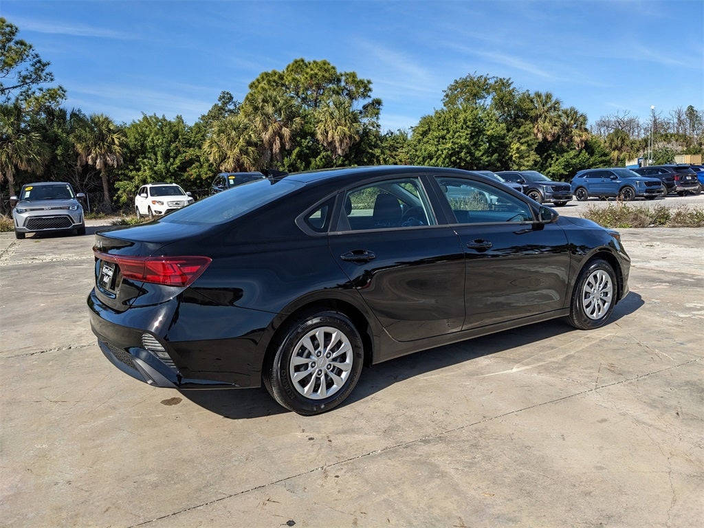 2024 Kia Forte LX