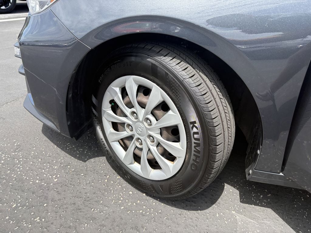 2021 Kia Forte FE