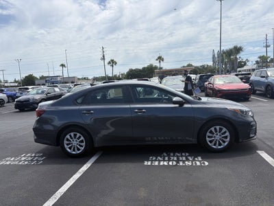 2021 Kia Forte FE