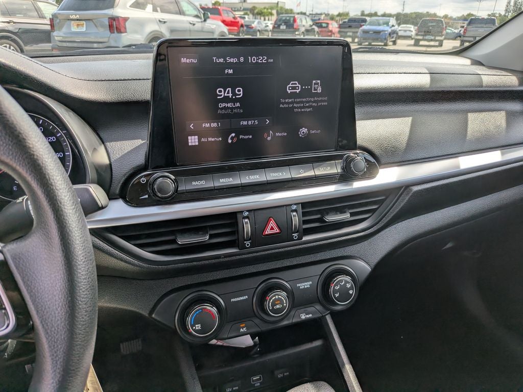 2023 Kia Forte LXS