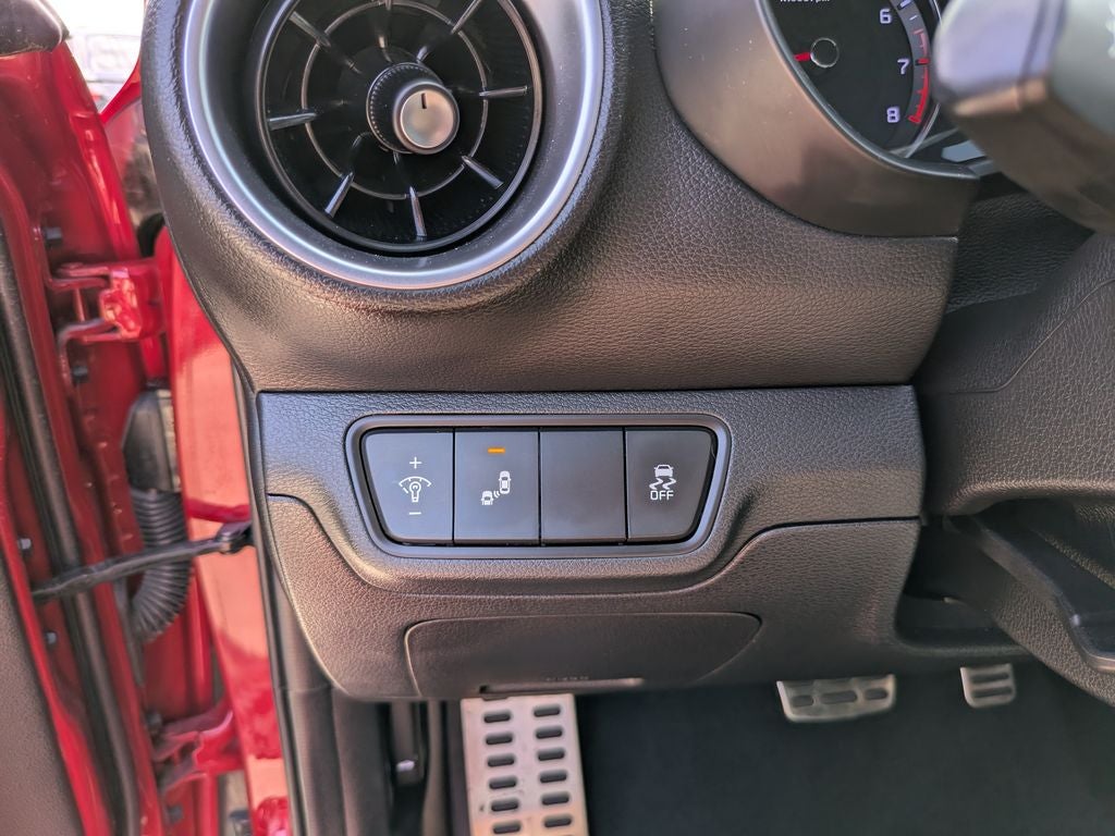 2023 Kia Forte GT