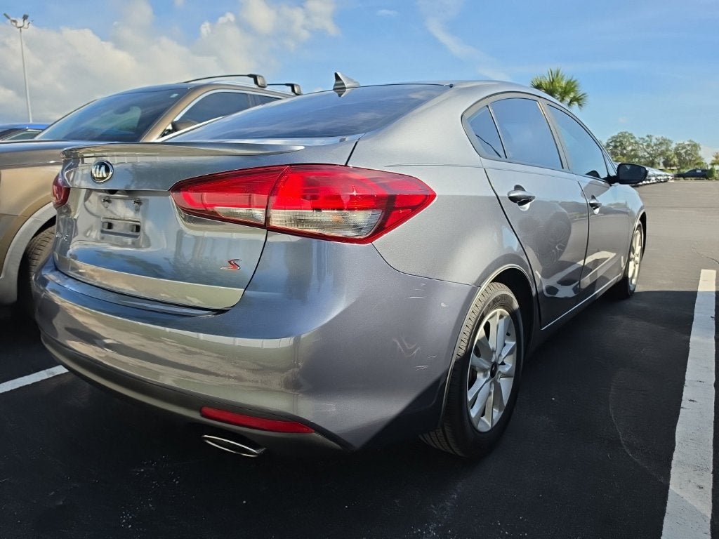 2017 Kia Forte S