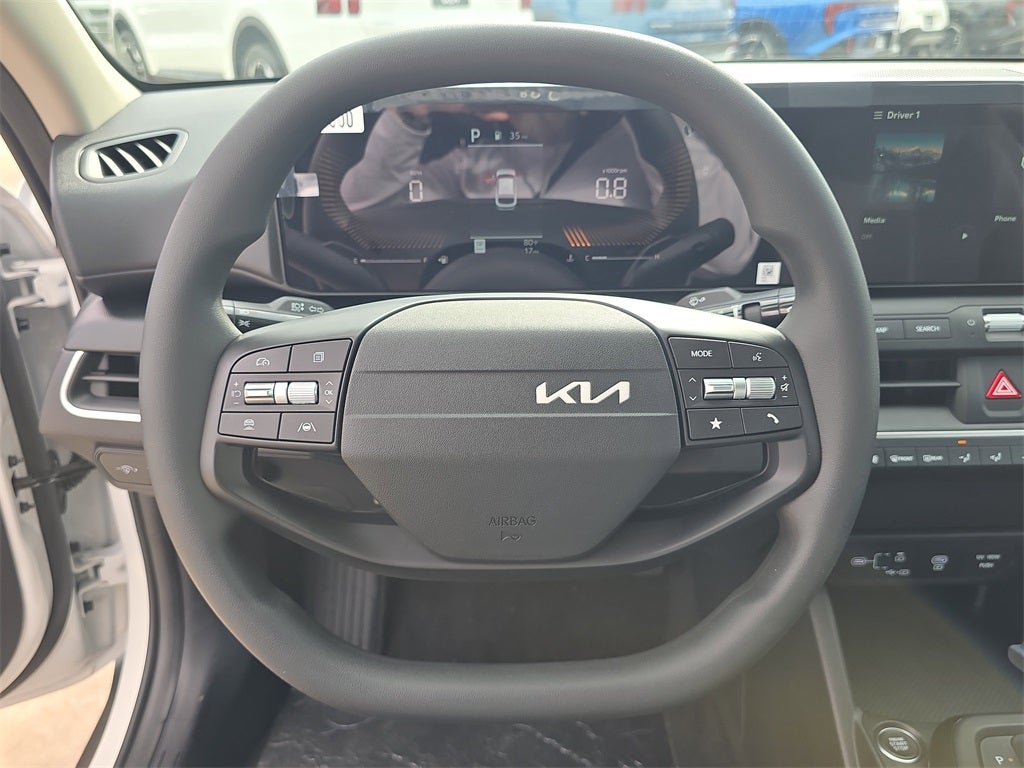 2025 Kia K4 LX