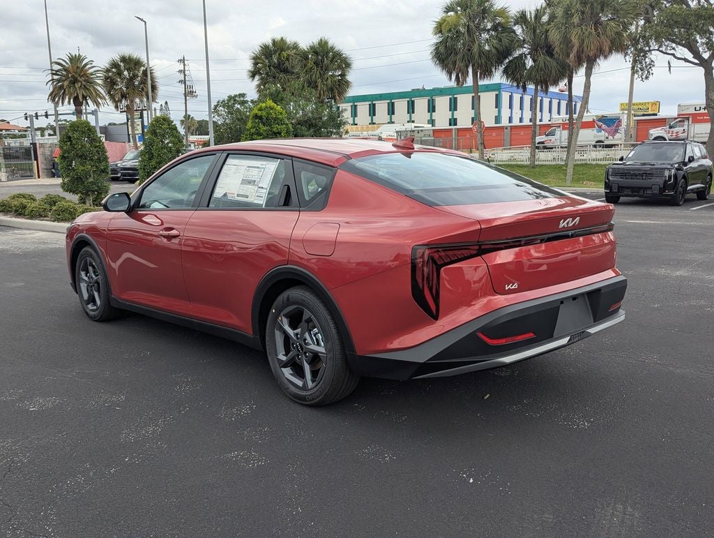 2026 Kia K4 LXS