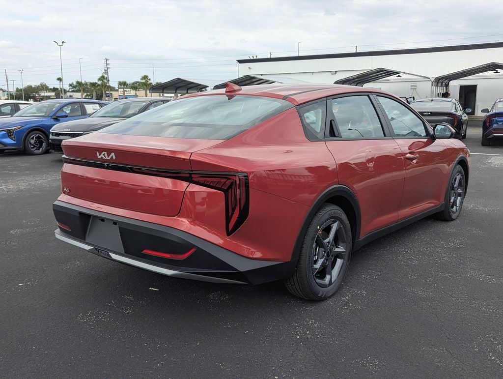 2026 Kia K4 LXS