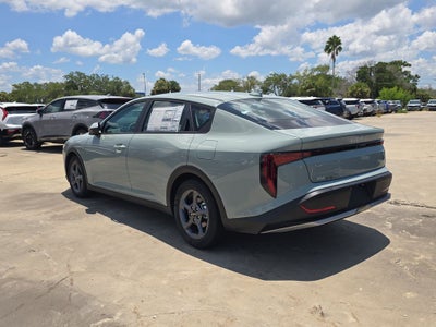 2026 Kia K4 LXS