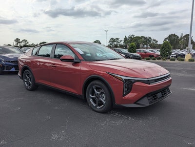 2026 Kia K4 LXS