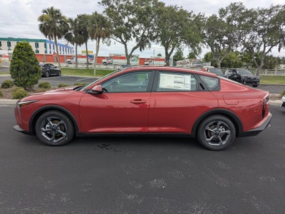 2026 Kia K4 LXS
