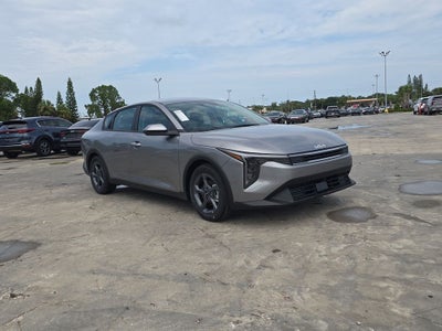 2026 Kia K4 LXS