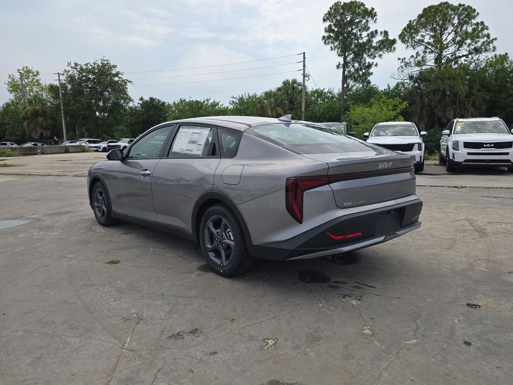 2026 Kia K4 LXS