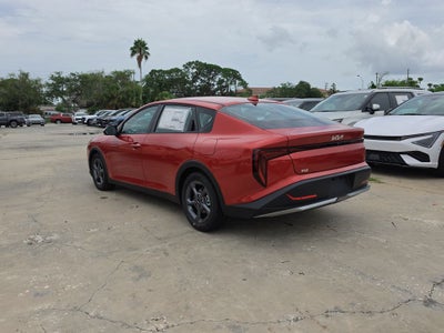 2026 Kia K4 LXS
