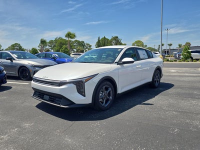 2026 Kia K4 LXS