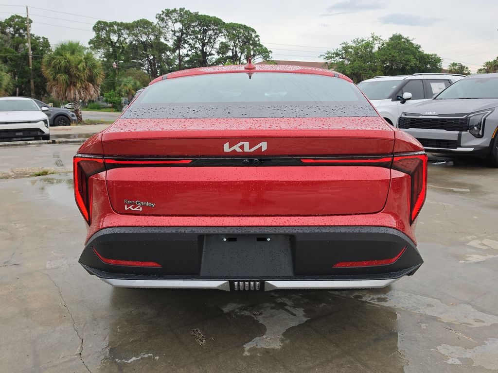 2026 Kia K4 LXS
