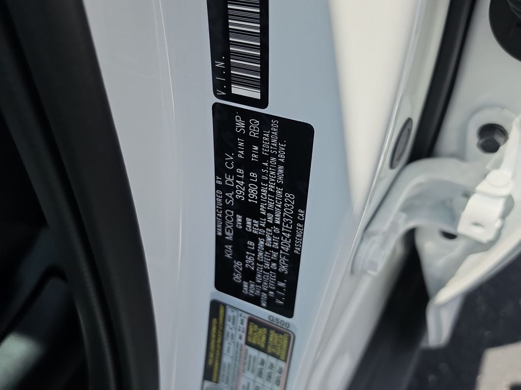 2026 Kia K4 LXS