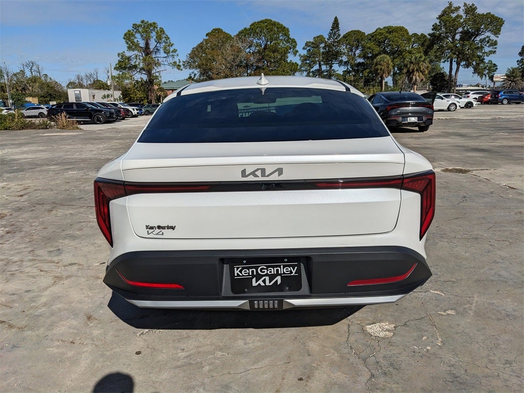 2025 Kia K4 LX
