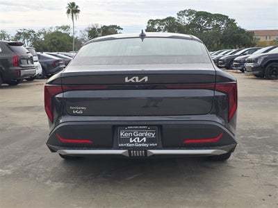 2025 Kia K4 LXS