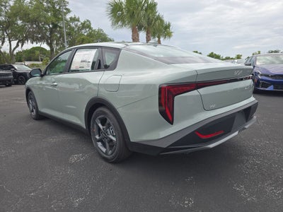 2026 Kia K4 LXS