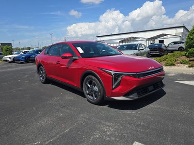 2026 Kia K4 LXS