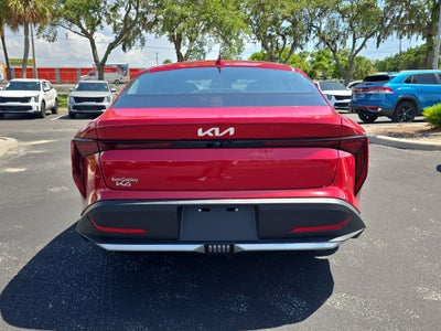2026 Kia K4 LXS