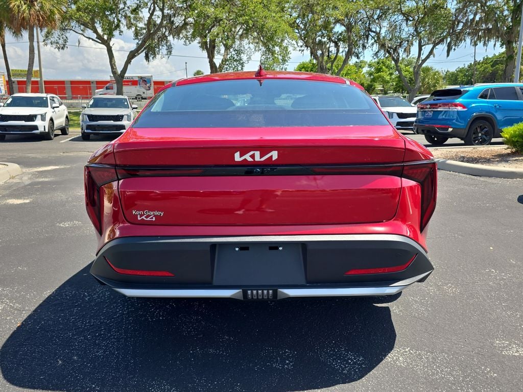 2026 Kia K4 LXS