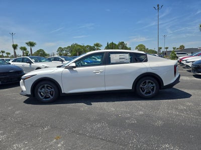 2026 Kia K4 LXS
