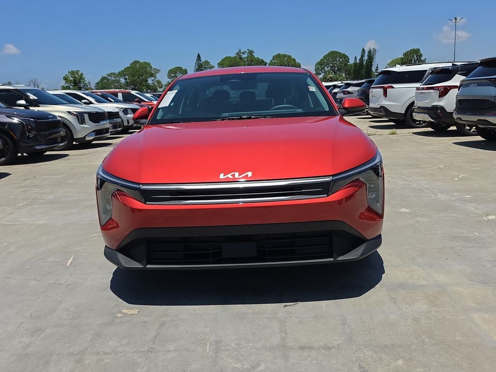 2026 Kia K4 LXS