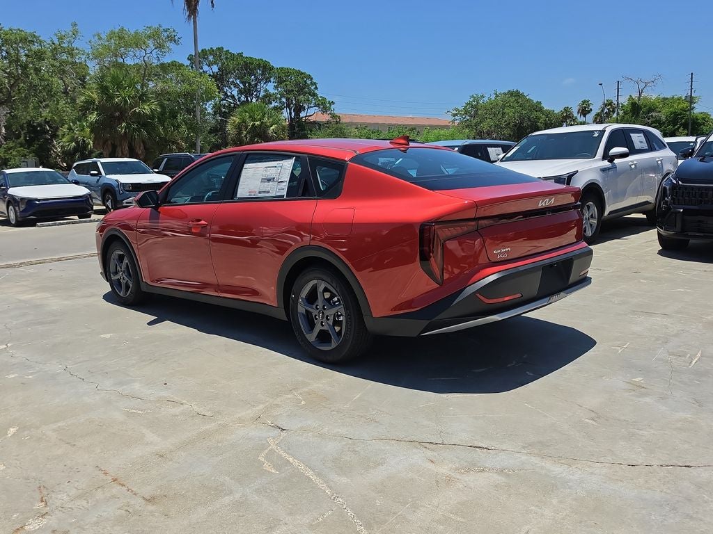 2026 Kia K4 LXS