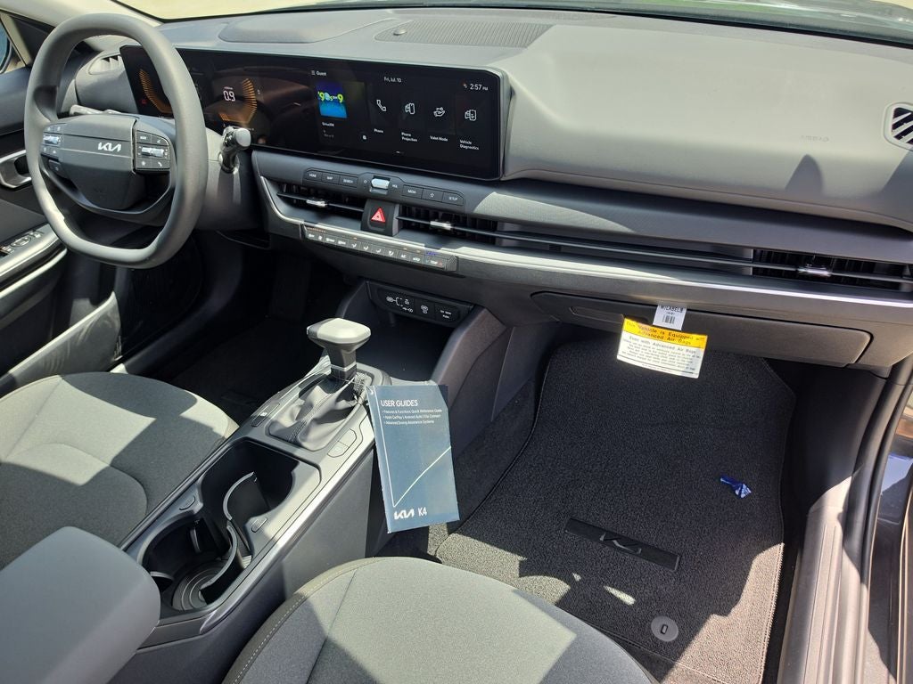 2026 Kia K4 LXS