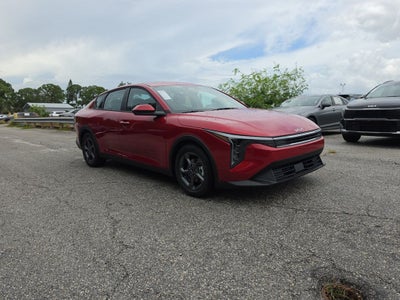 2026 Kia K4 LXS