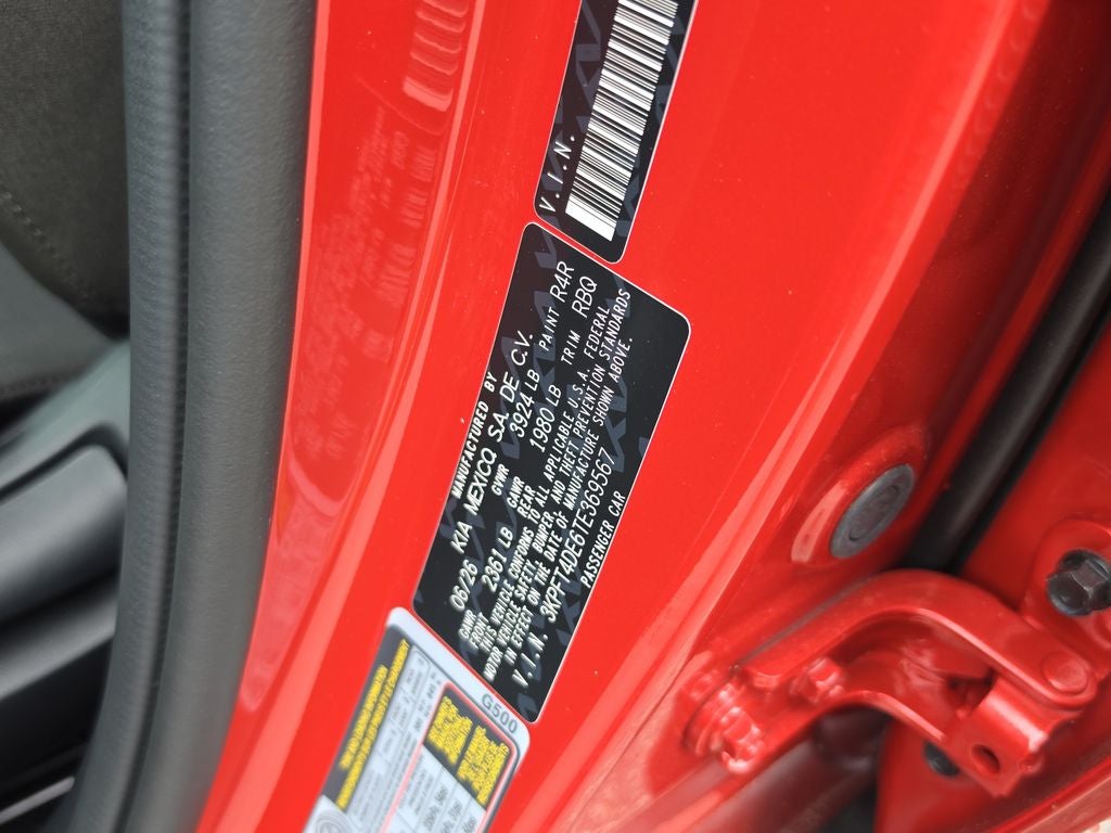 2026 Kia K4 LXS