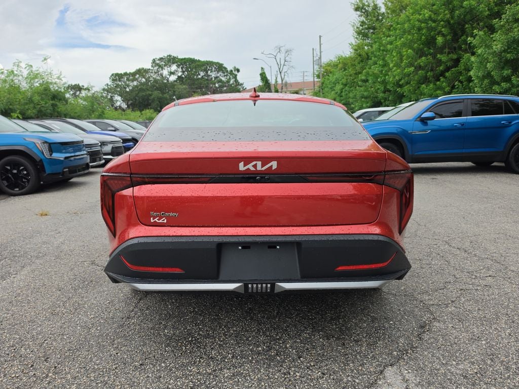 2026 Kia K4 LXS