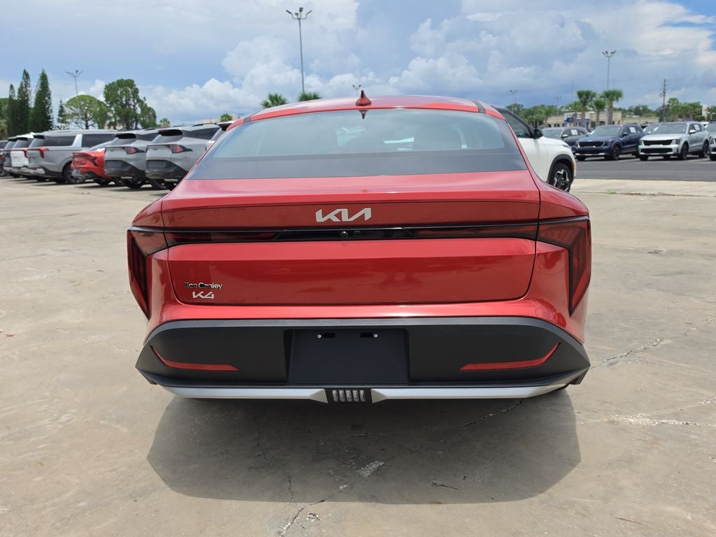 2026 Kia K4 LXS