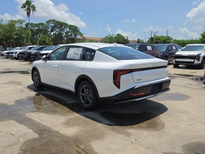 2026 Kia K4 LXS