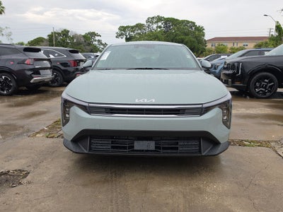 2026 Kia K4 LXS