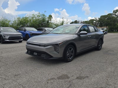 2026 Kia K4 LXS