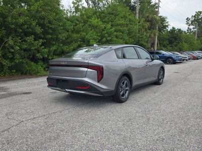 2026 Kia K4 LXS