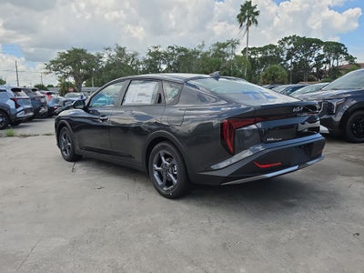 2026 Kia K4 LXS