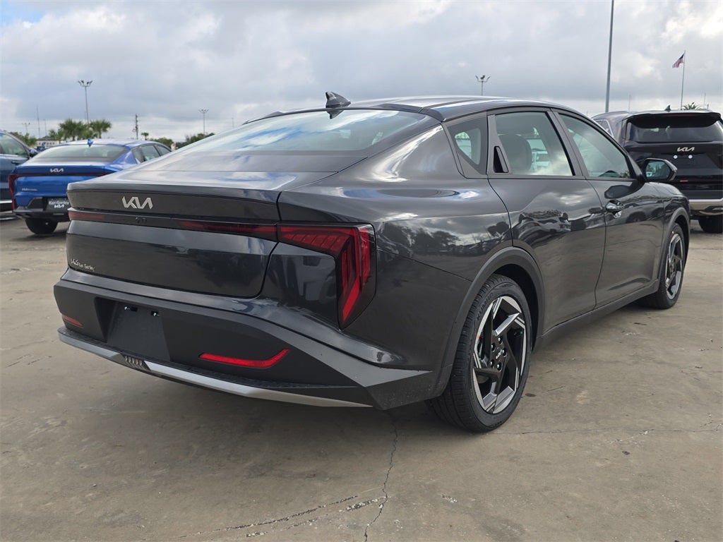 2025 Kia K4 EX