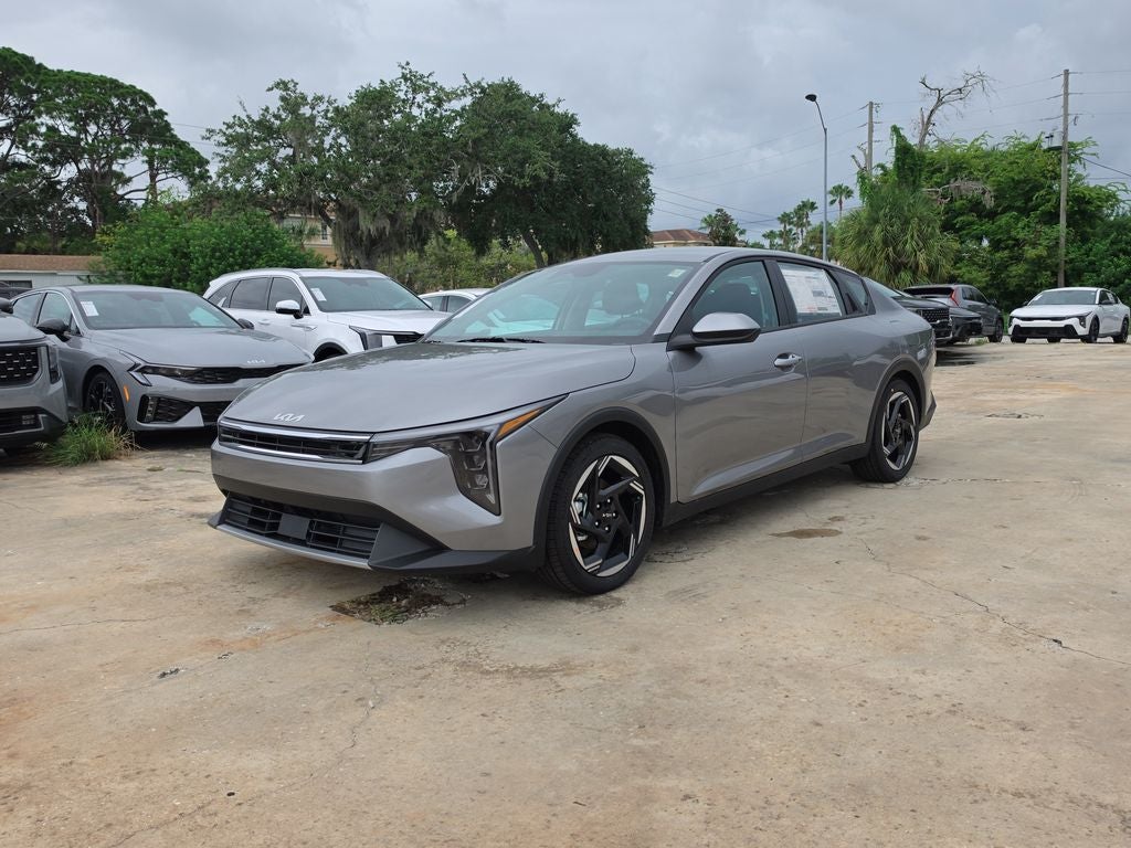 2026 Kia K4 EX